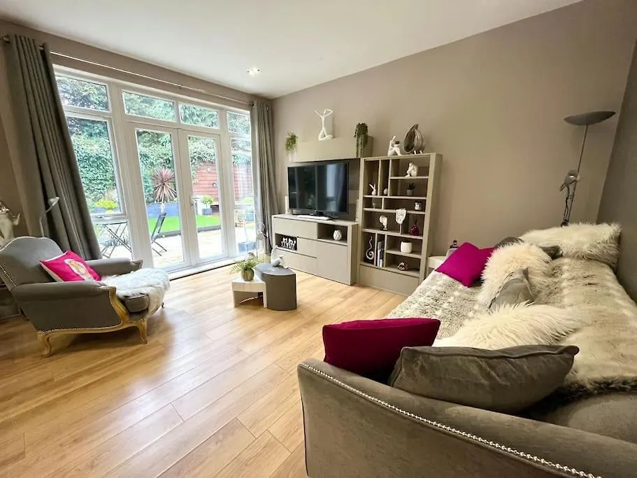 Trafalgar Mews, Westbourne Villa Bournemouth
