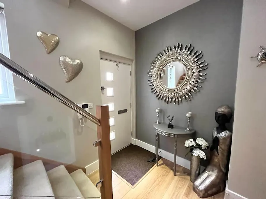 Trafalgar Mews, Westbourne Villa Bournemouth